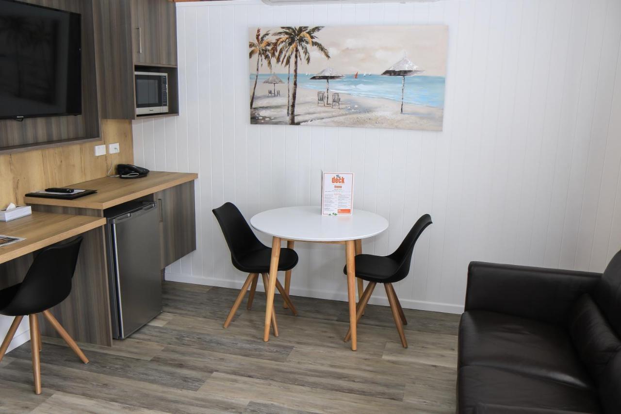 The Club Motor Inn צ'ינצ'ילה מראה חיצוני תמונה